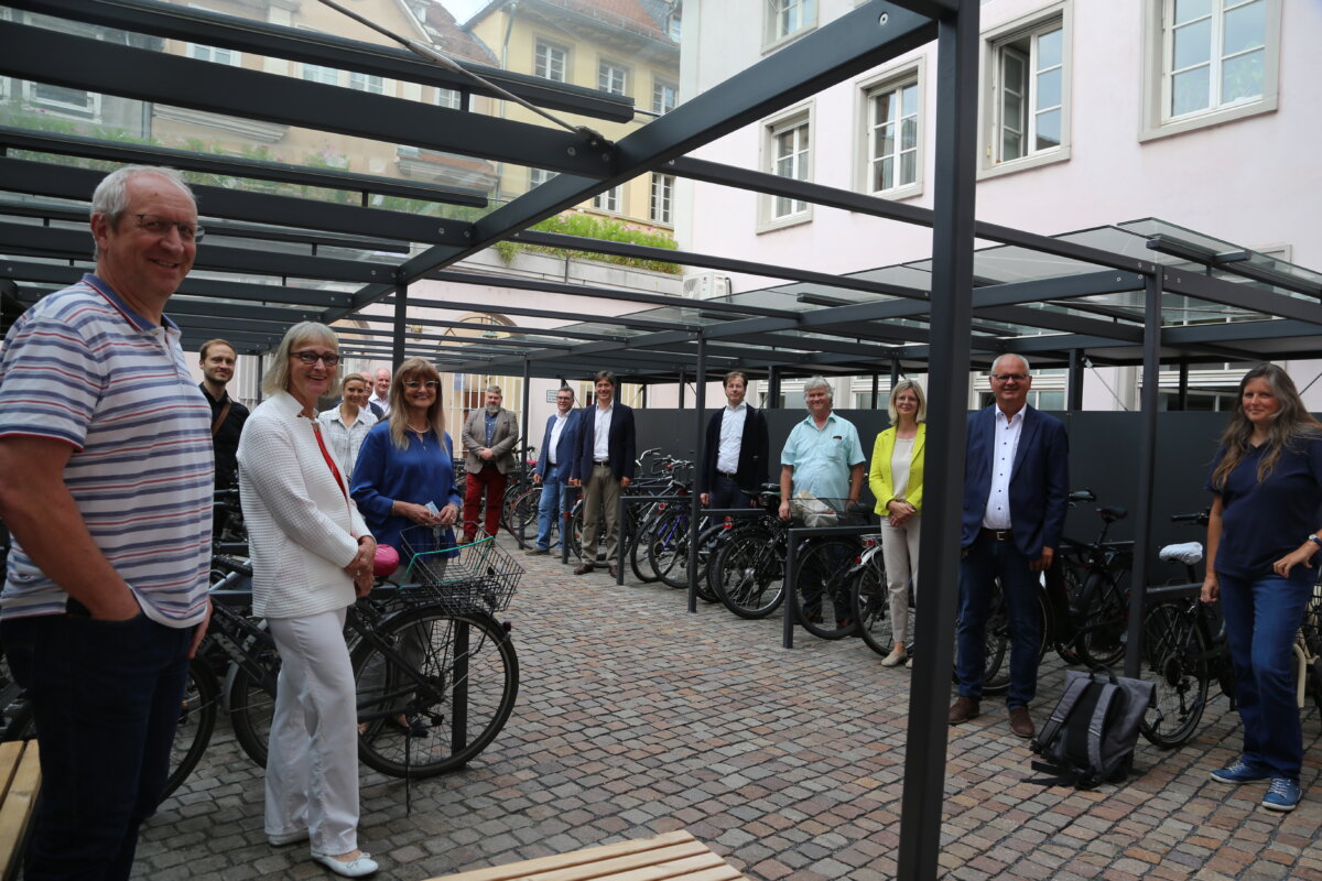 Mobilität in Heidelberg: Neue überdachte Fahrradstellplätze für städtische Beschäftigte im Prinz Carl