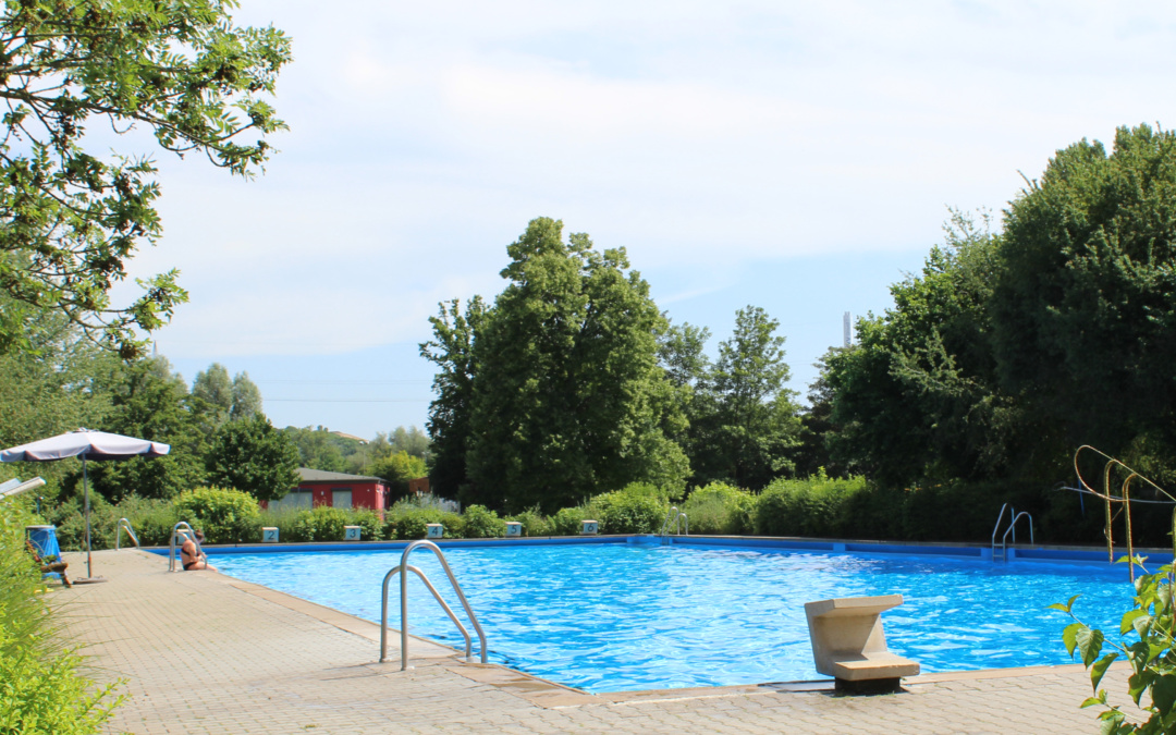 Verkürzte Öffnungszeiten im Freibad Sandhofen