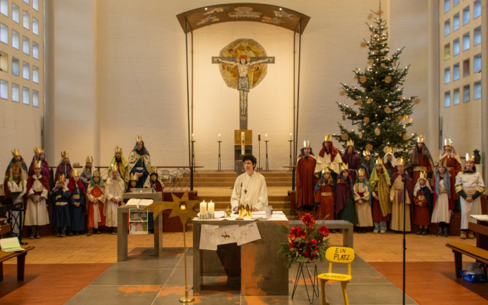 Sternsinger machen sich für Kinderrechte stark und sammeln 6.800 Euro